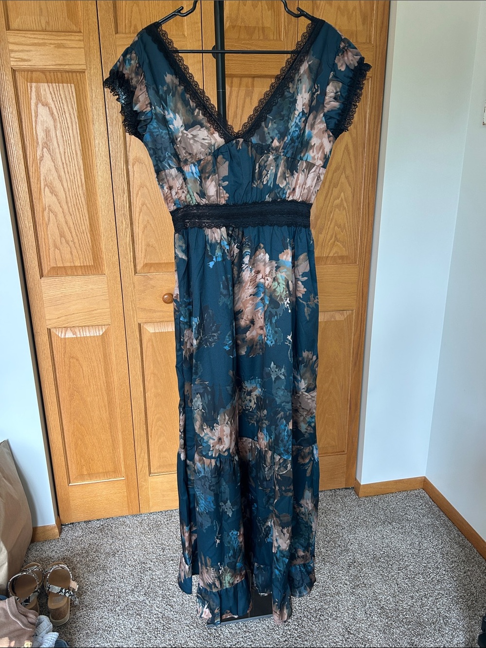 Floral V-Neck Maxi Dress in Teal with Lace Trim